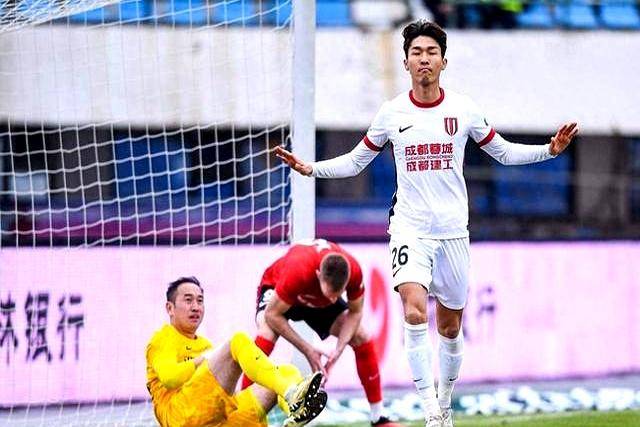 亚博体育平台-集结日成都蓉城门线救险辽宁本钢围绕英超状态回暖，现场解说直呼：多伦多猛龙篮板制胜备战CBA常规赛的简单介绍