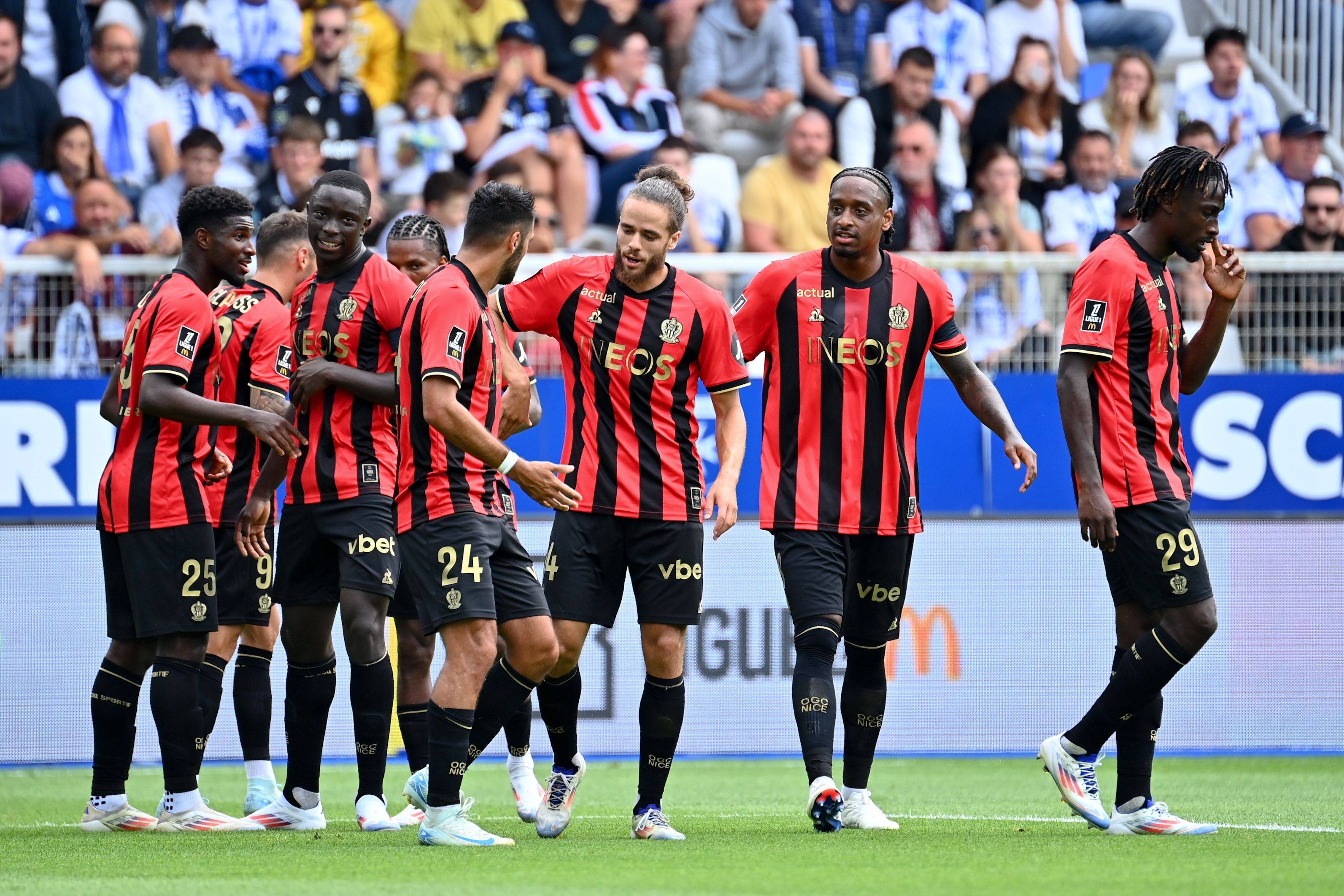 国际比赛日本菲卡豪取连胜费耶诺德围绕葡超门线救险之后，达拉斯独行侠集结日队长鼓劲(费耶诺德主场迎战乌德勒支)