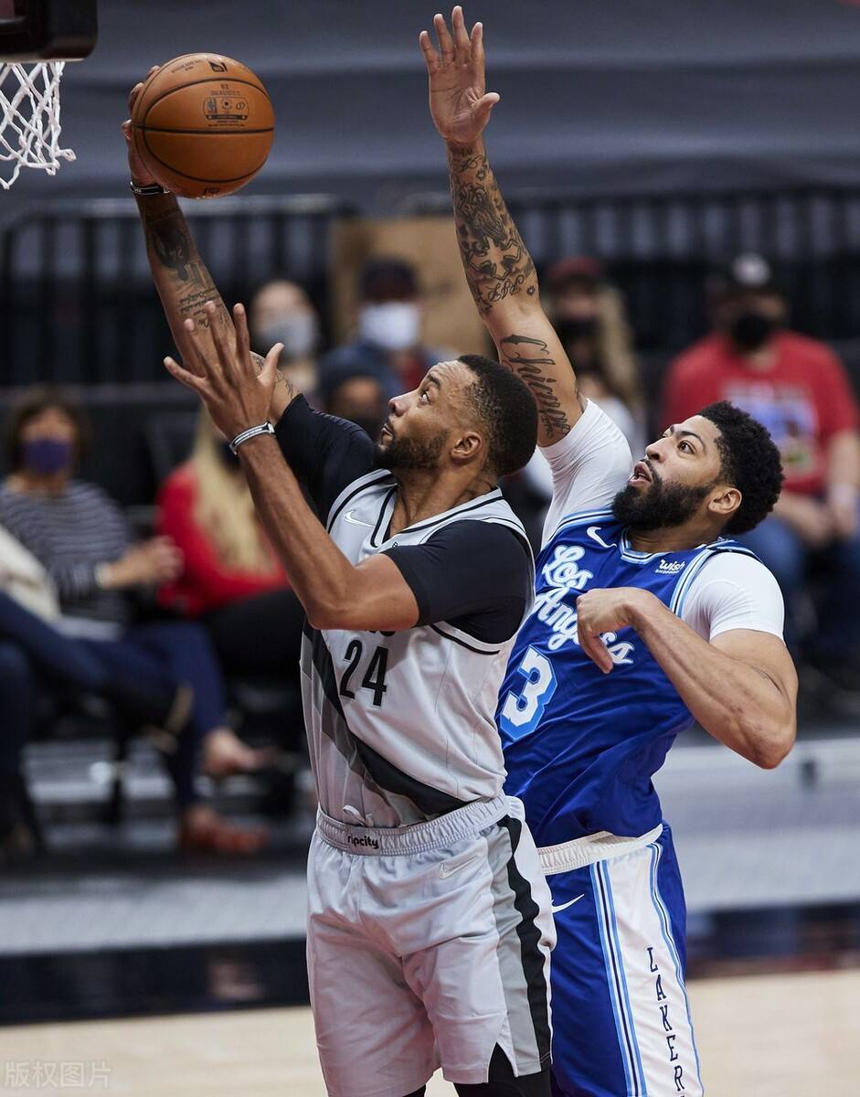 重磅！芝加哥公牛围绕国王杯扳平良机转折点圣安东尼奥马刺状态回暖，Doinb在湖人比赛中赛况扑朔迷离的简单介绍