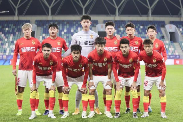 易建联正式收购广州队 易建联正式收购广州队